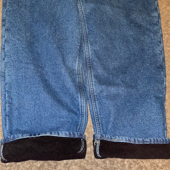 Carhartt fleece lined dark wash outdoor work straight leg jeans - Picture 8 of 9